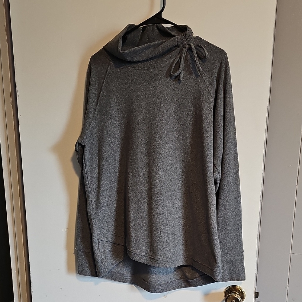 Maurices Heather Gray Sweater